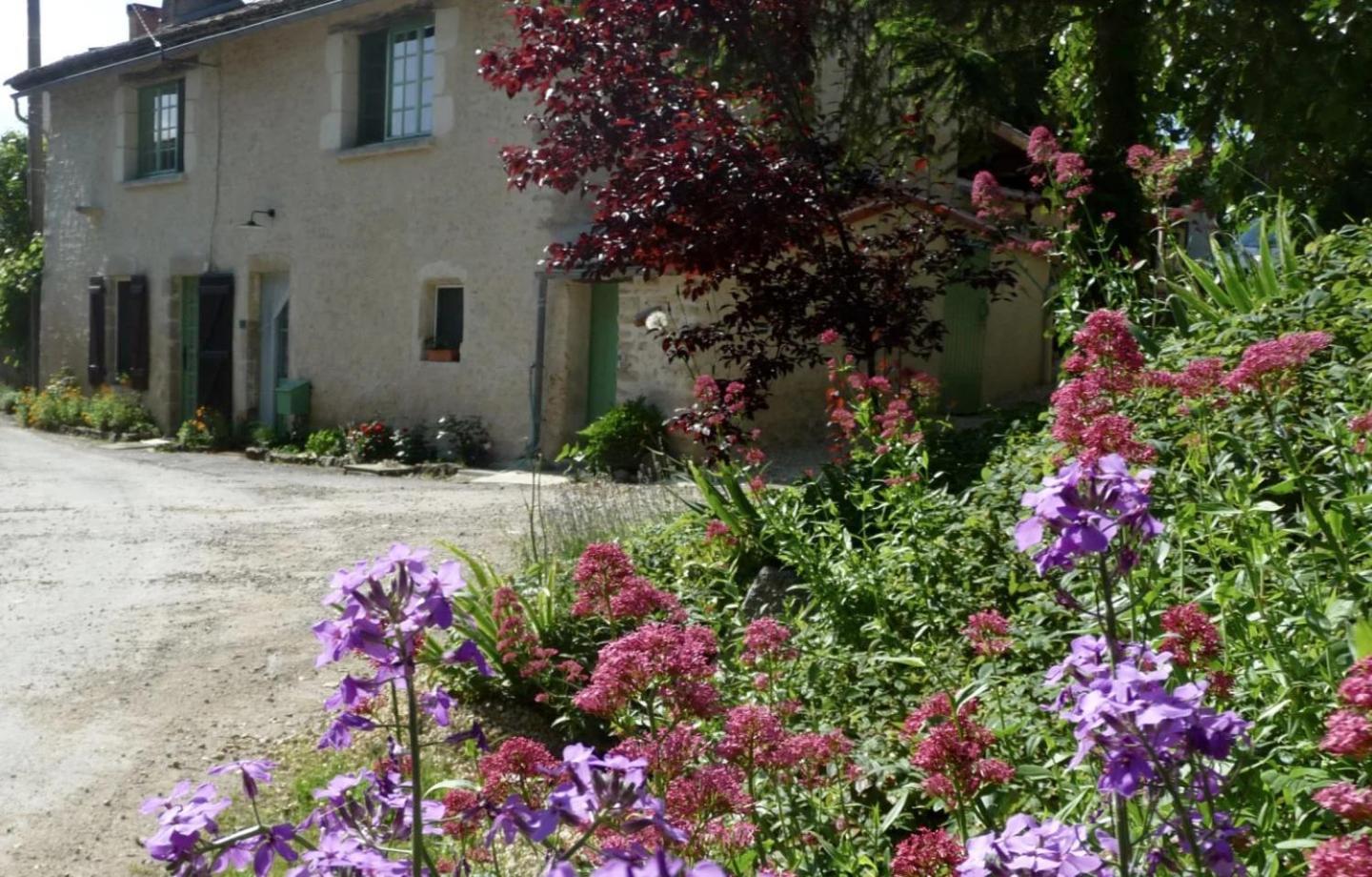 Bois Mort Farm Villa Gourge Exterior photo